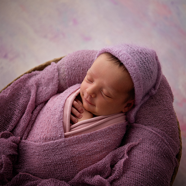 ALBANYCREEKBABYPHOTOGRAPHER.jpg